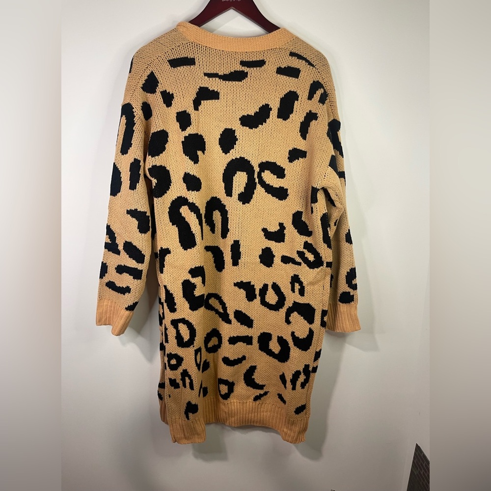 Stylish Leopard Print open front long Cardigan - Picture 6 of 11